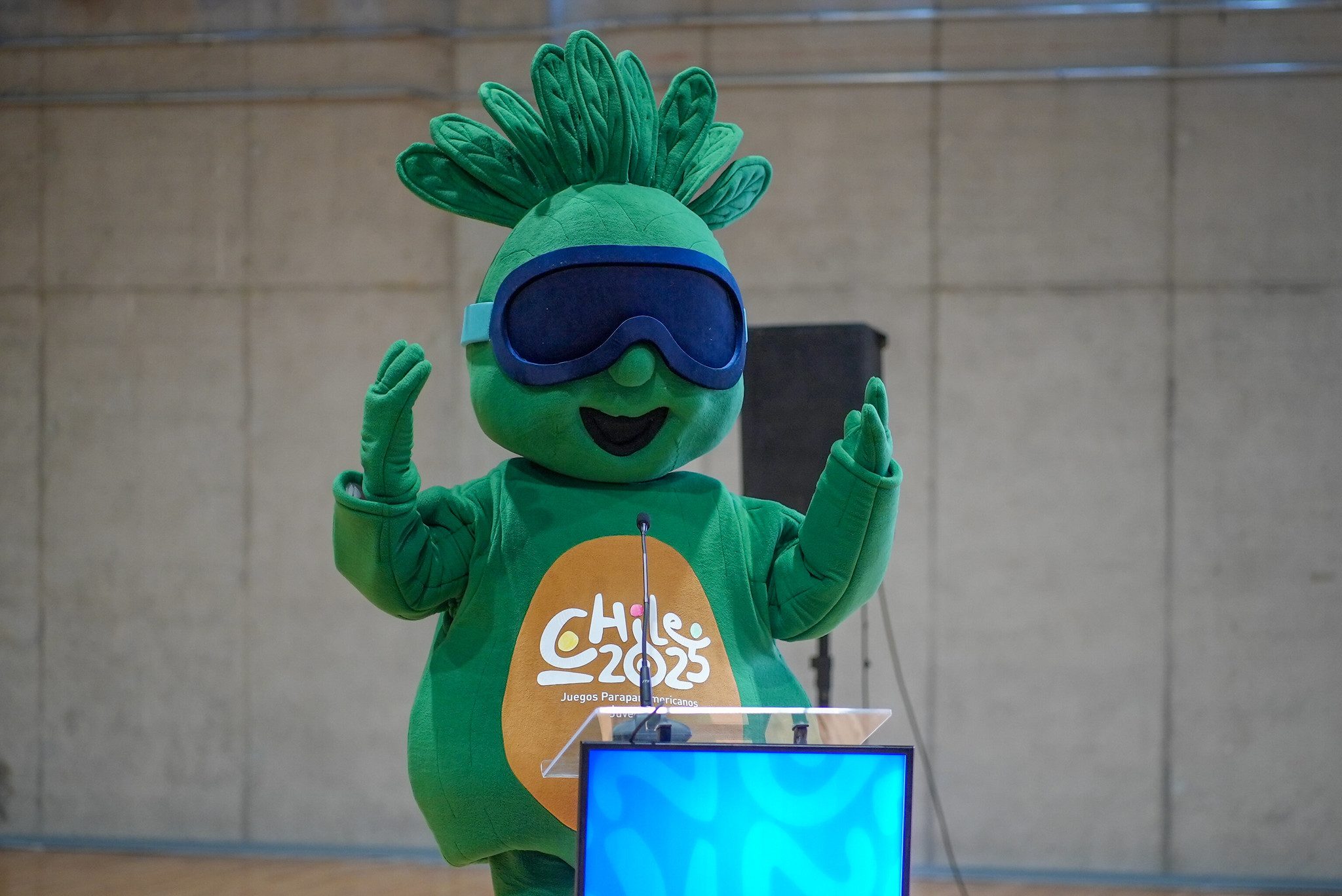 En la foto: Aruco, la mascota de los Juegos Parapan Juveniles Chile 2025.